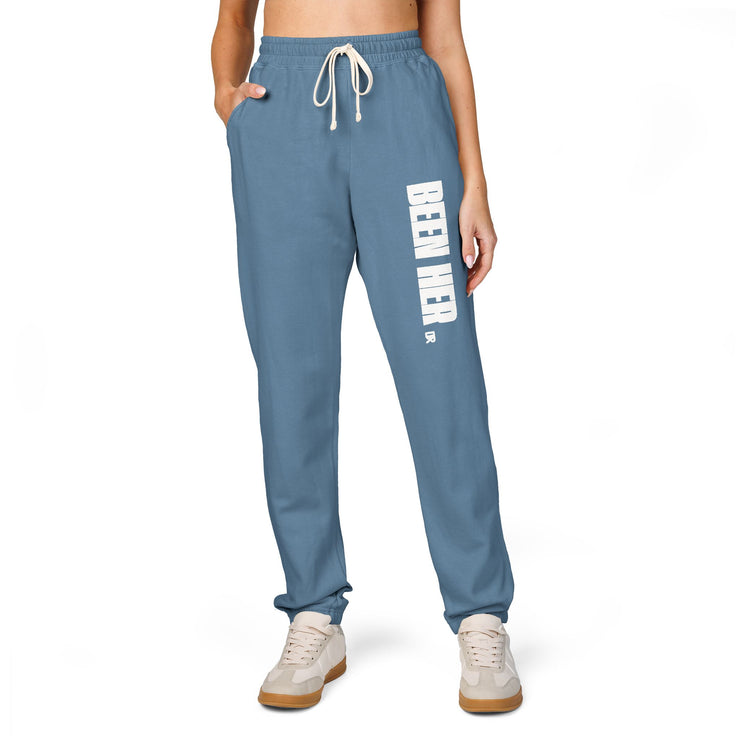 Garment-Dyed Fleece Sweatpants with Chic Graphics