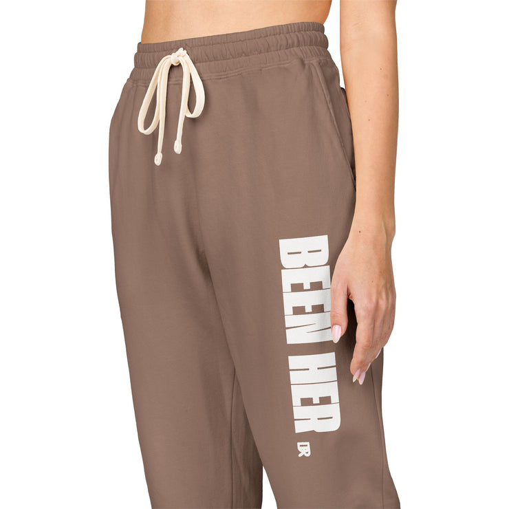 Garment-Dyed Fleece Sweatpants with Chic Graphics