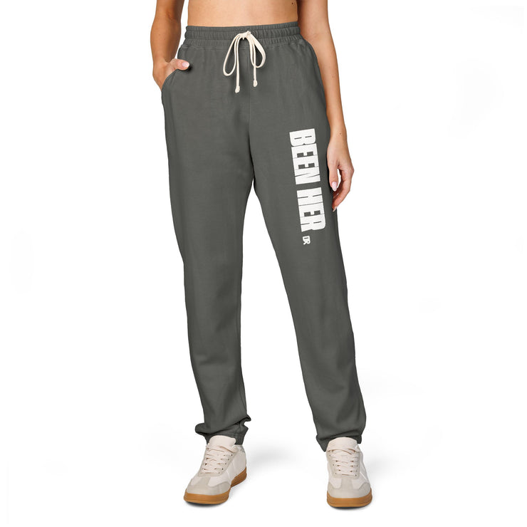 Garment-Dyed Fleece Sweatpants with Chic Graphics